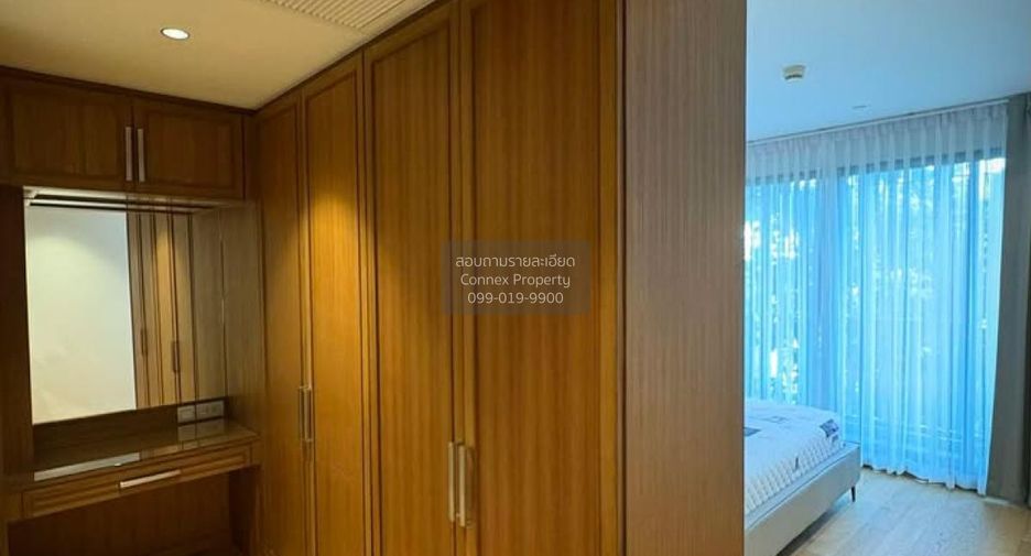 For rent 2 bedrooms condo in Yan Nawa, Bangkok