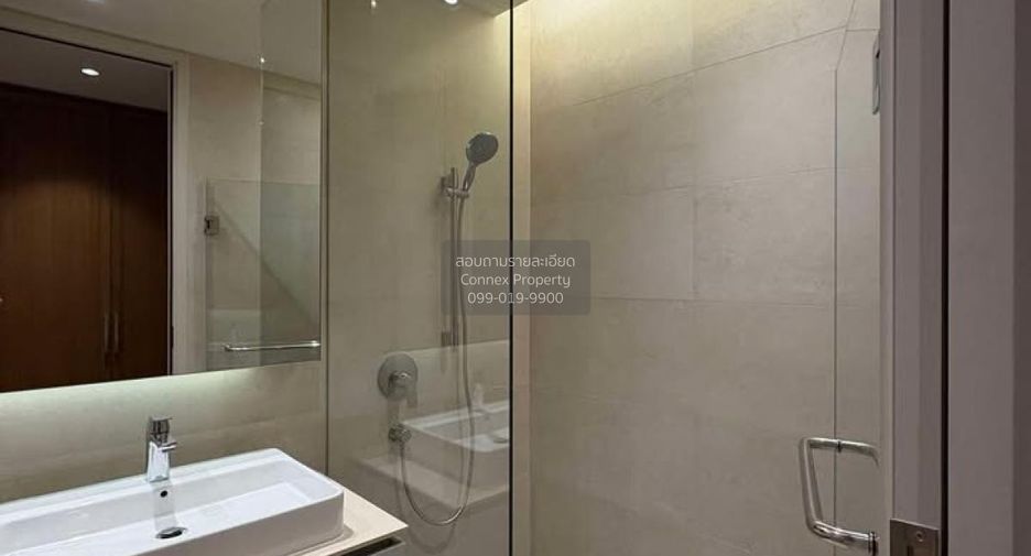 For rent 2 bedrooms condo in Yan Nawa, Bangkok