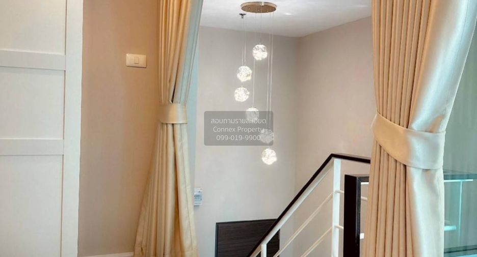 Condo en alquiler de 2 habitaciones en Bang Sue, Bangkok