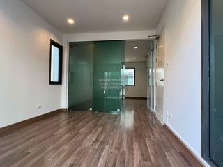 For rent 3 bedrooms townhouse in Lat Phrao, Bangkok