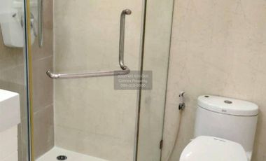 À louer 1 chambre condo à Watthana, Bangkok