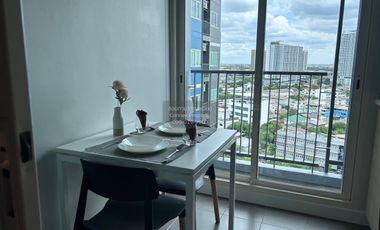 Condo en alquiler de 1 habitaciones en Thon Buri, Bangkok