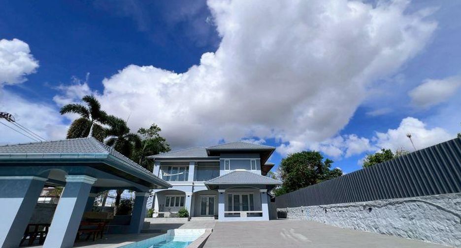 À vendre 5 chambres villa à Bang Lamung, Chonburi
