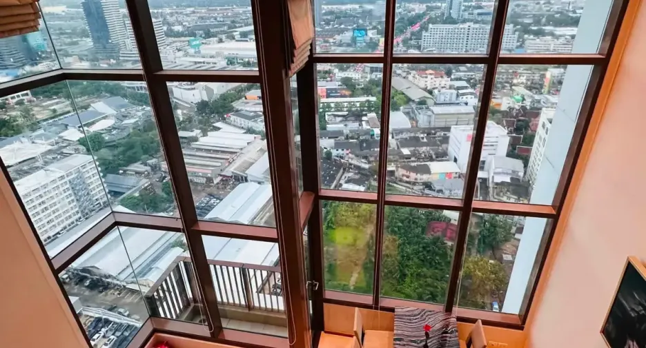 For rent 1 bed condo in Khlong Toei, Bangkok