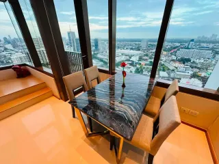 À louer 1 chambre condo à Khlong Toei, Bangkok