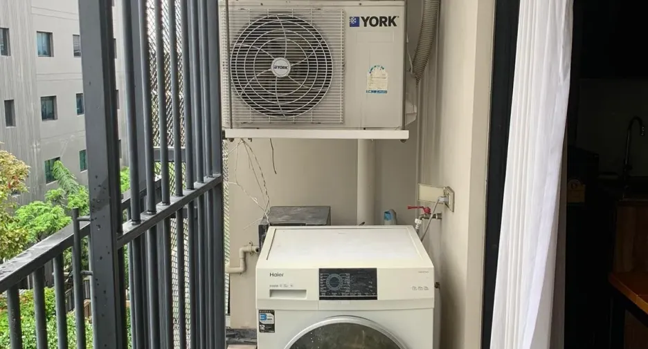 For rent studio condo in Sathon, Bangkok
