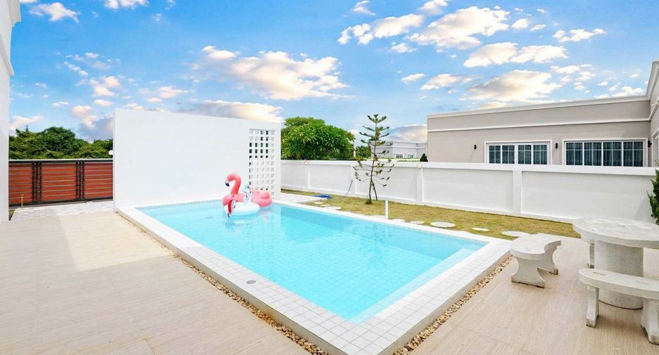 For rent 3 bedrooms villa in Cha Am, Phetchaburi