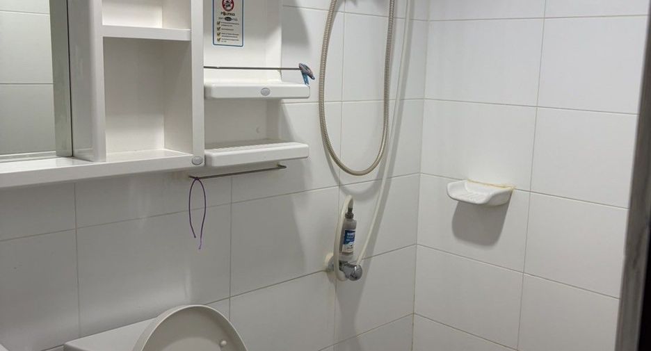 Reihenhaus zur Miete mit 4 Zimmer in Phra Khanong, Bangkok