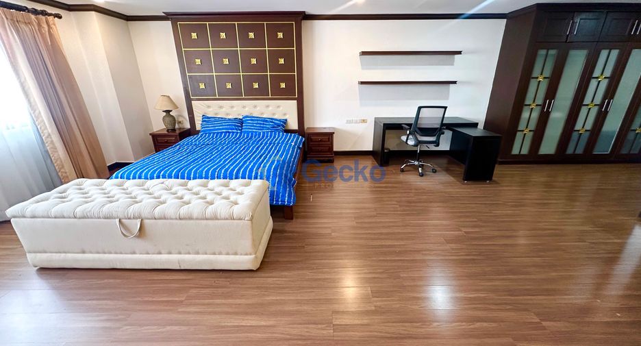 For rent 2 bedrooms condo in Bang Lamung, Chonburi
