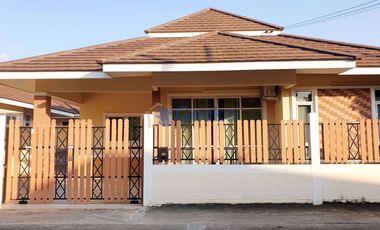 À louer 3 chambres maison à Bang Lamung, Chonburi