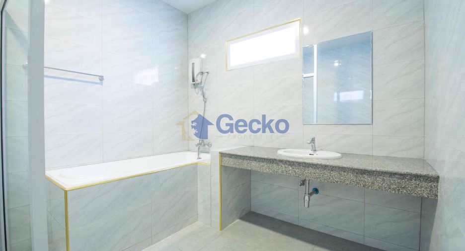 For sale 3 bedrooms house in Bang Lamung, Chonburi