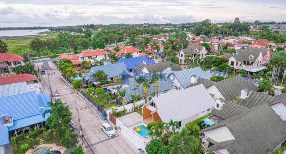 For sale 3 bedrooms house in Bang Lamung, Chonburi