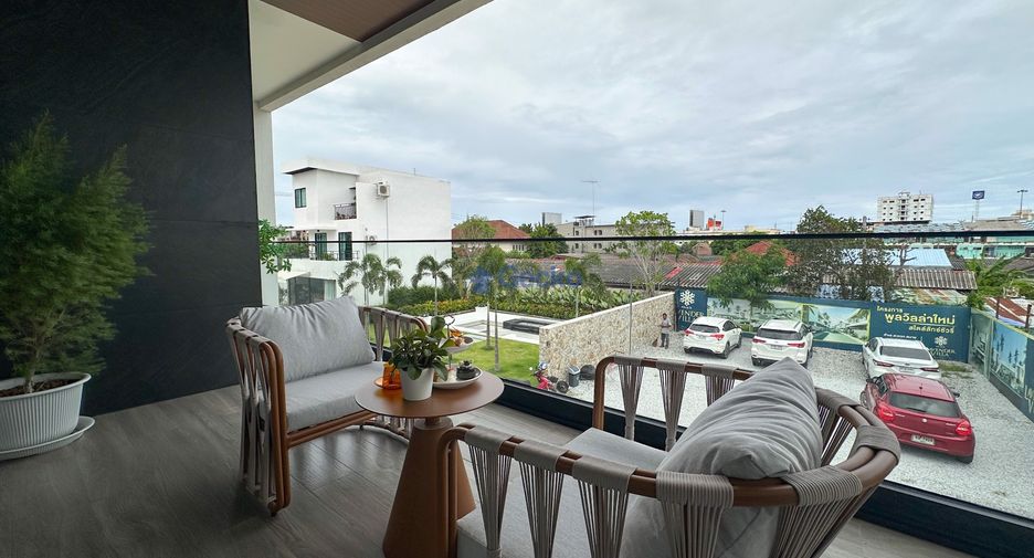 For sale 4 bedrooms house in Bang Lamung, Chonburi