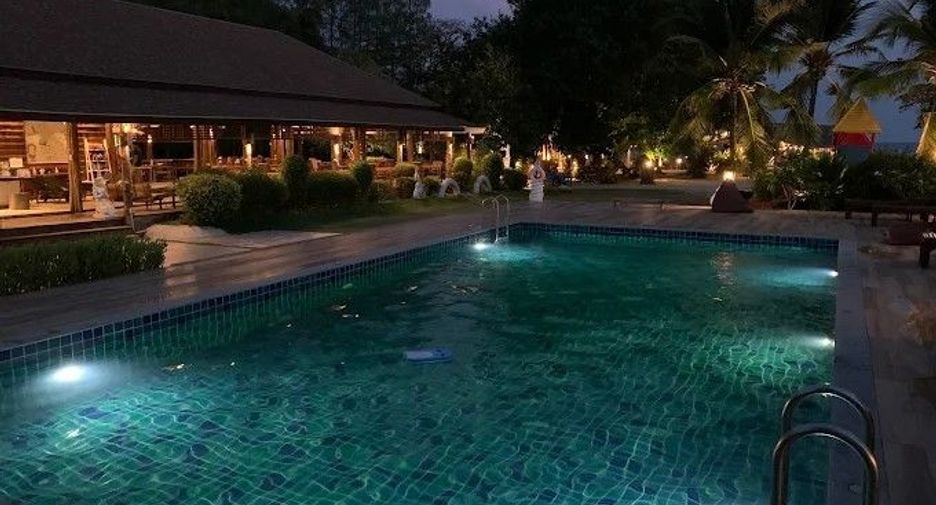 For sale 30 bedrooms hotel in Ko Lanta, Krabi