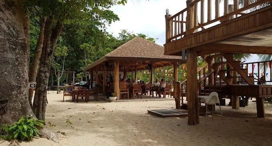 For sale 30 bedrooms hotel in Ko Lanta, Krabi