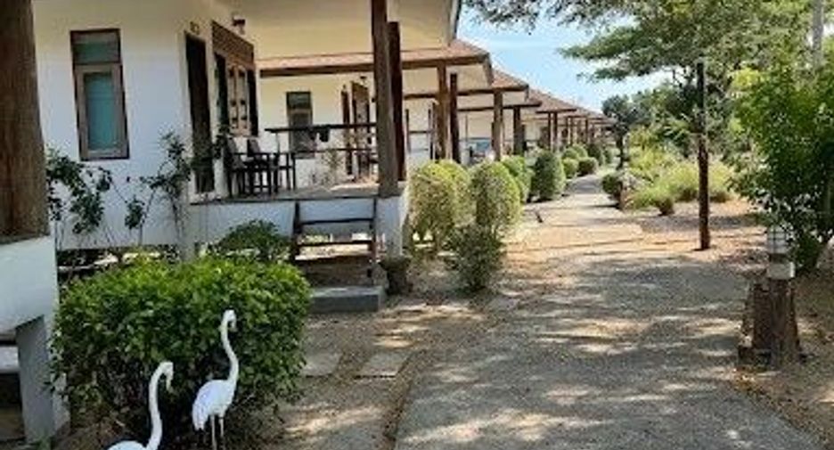 For sale 30 bedrooms hotel in Ko Lanta, Krabi