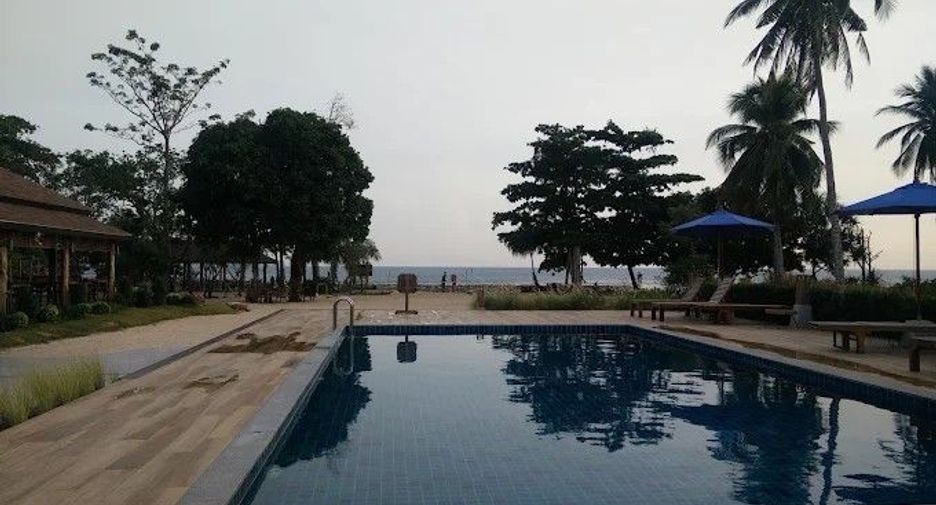 For sale 30 bedrooms hotel in Ko Lanta, Krabi