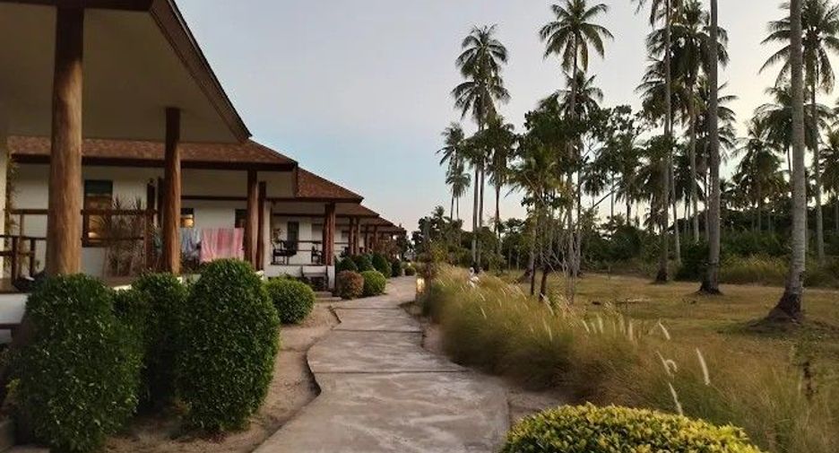 For sale 30 bedrooms hotel in Ko Lanta, Krabi