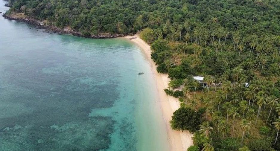 For sale 30 bedrooms hotel in Ko Lanta, Krabi