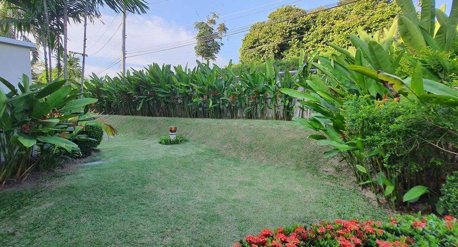 For rent 4 bedrooms villa in Thalang, Phuket