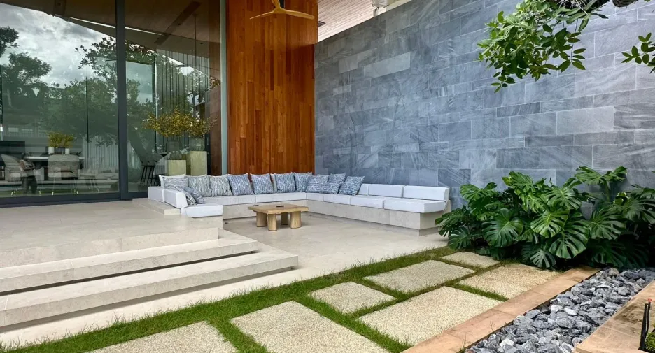 For sale 4 bedrooms villa in Thalang, Phuket