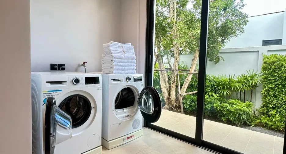 For sale 4 bedrooms villa in Thalang, Phuket