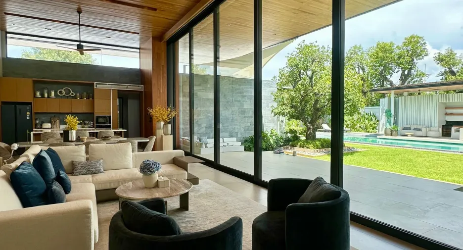 For sale 4 bedrooms villa in Thalang, Phuket