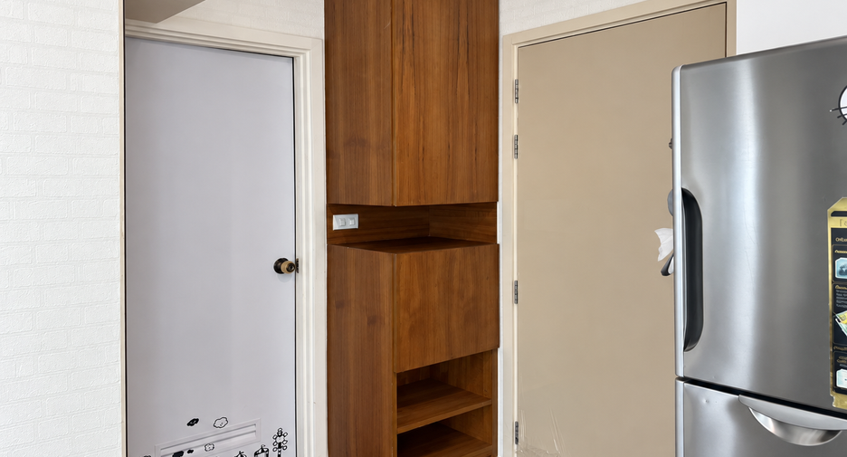 For sale 1 bed condo in Suan Luang, Bangkok