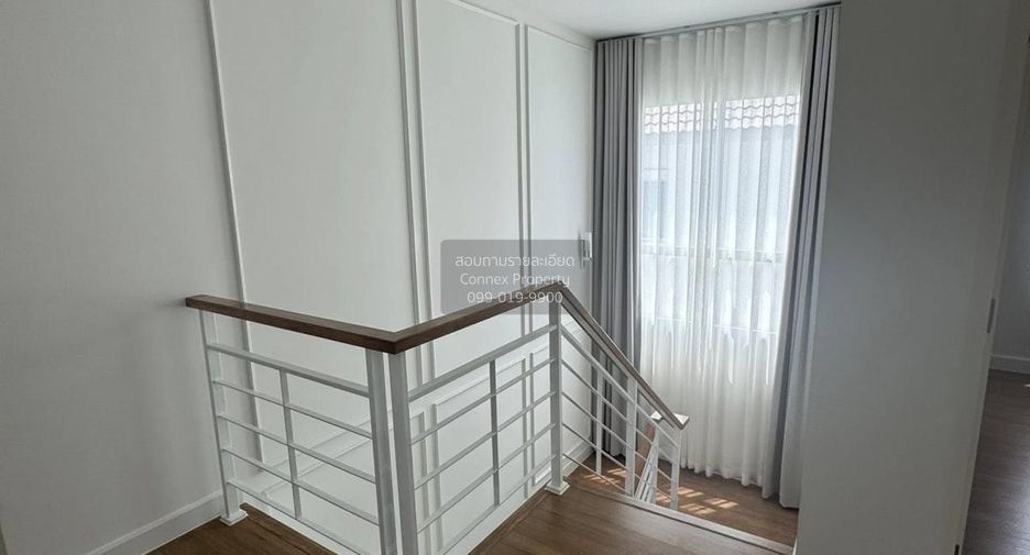 À louer 4 chambres maison à Bang Bo, Samut Prakan