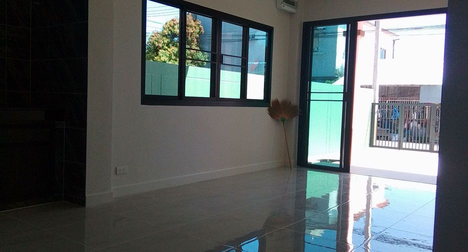 Haus zur Miete mit 3 Zimmer in Mueang Phuket, Phuket