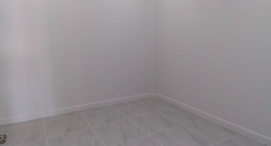 Haus zur Miete mit 3 Zimmer in Mueang Phuket, Phuket