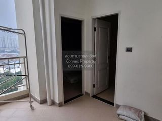 For rent 4 bedrooms condo in Huai Khwang, Bangkok