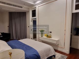 For rent 4 bedrooms condo in Huai Khwang, Bangkok