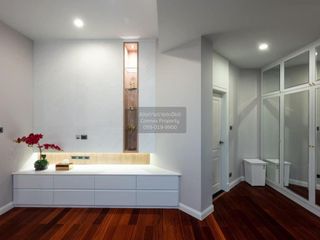 For rent 4 bedrooms condo in Huai Khwang, Bangkok