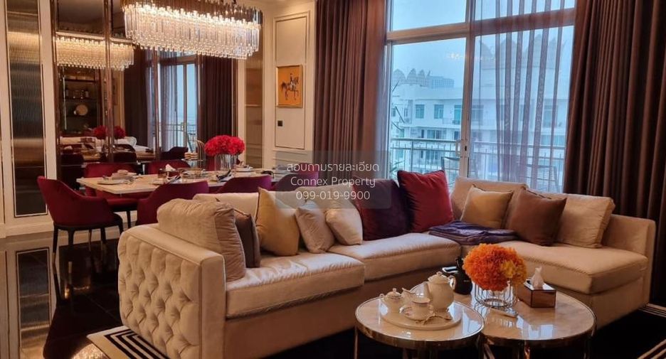 For rent 4 bedrooms condo in Huai Khwang, Bangkok