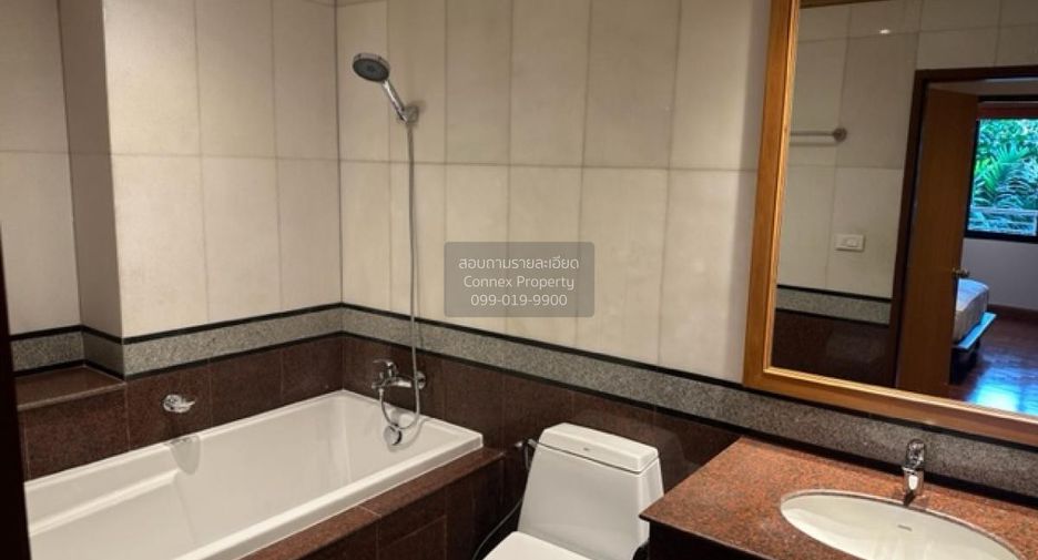 For rent 1 bed condo in Yan Nawa, Bangkok