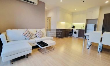 À louer 2 chambres condo à Khlong San, Bangkok