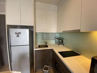 Wohnung zur Miete mit 1 Zimmer in Khlong San, Bangkok
