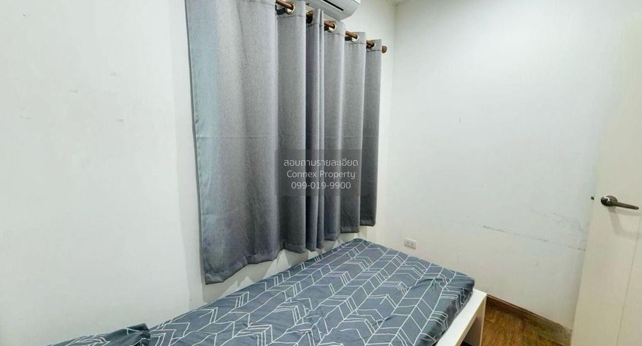 Casa adosada en alquiler de 3 habitaciones en Bang Phli, Samut Prakan