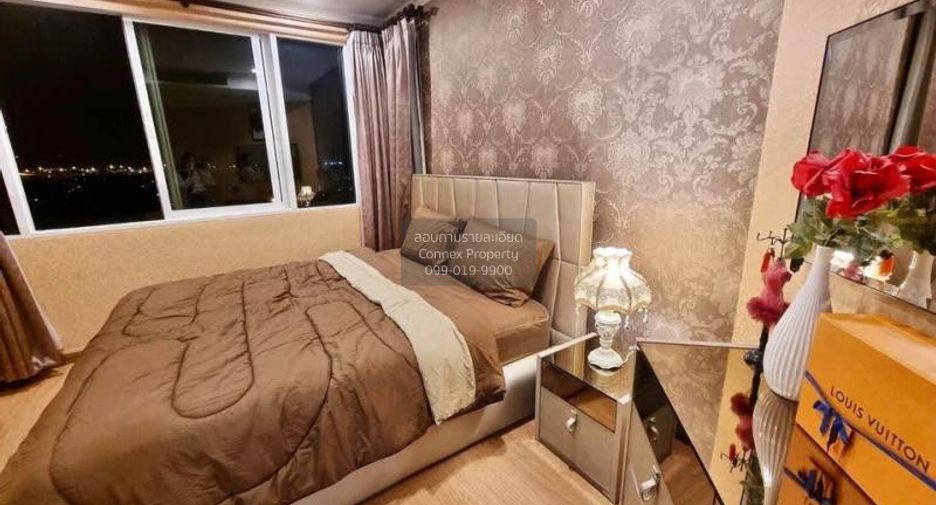 For rent 2 bedrooms condo in Huai Khwang, Bangkok
