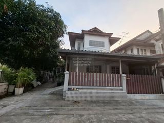 Casa en alquiler de 3 habitaciones en Don Mueang, Bangkok