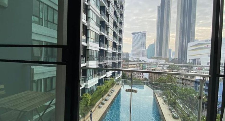 Condo en alquiler de 1 habitaciones en Khlong San, Bangkok