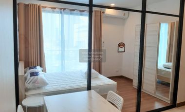 À louer 1 chambre condo à Khlong San, Bangkok