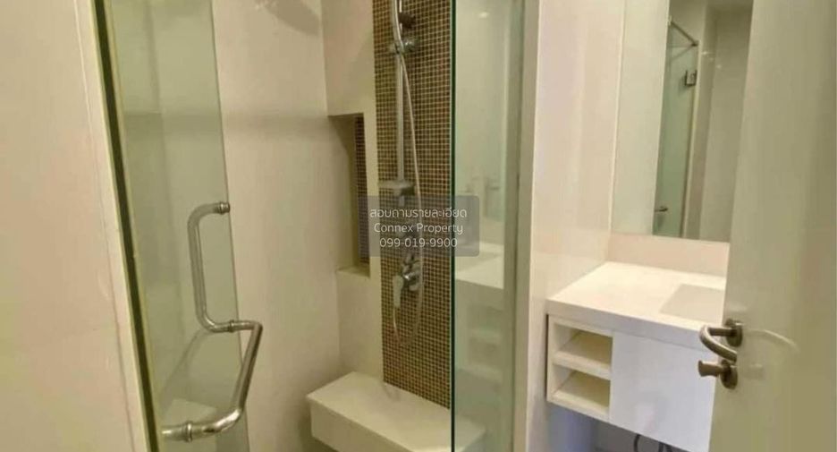 For rent 2 bedrooms condo in Sathon, Bangkok