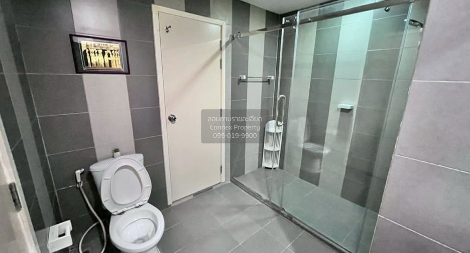 Condo en alquiler de 2 habitaciones en Thon Buri, Bangkok