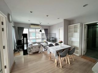 Condo en alquiler de 2 habitaciones en Thon Buri, Bangkok