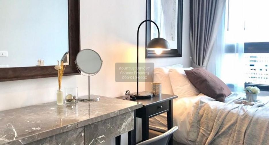 Condo en alquiler de 2 habitaciones en Phra Khanong, Bangkok