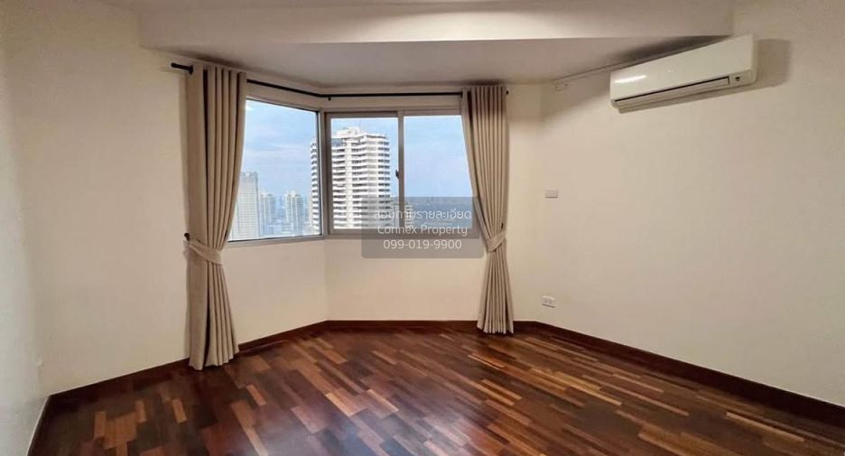 Wohnung zur Miete mit 3 Zimmer in Yan Nawa, Bangkok