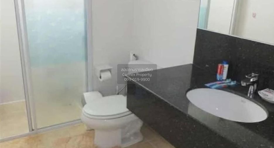 For rent 2 bedrooms condo in Phasi Charoen, Bangkok