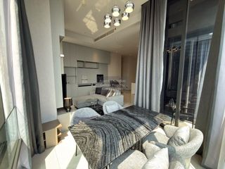 Condo en alquiler de 2 habitaciones en Bang Rak, Bangkok